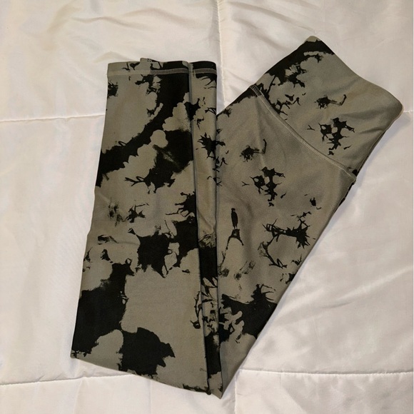 Jessica Simpson Pants - Jessica Simpson Olive Green and black leggings